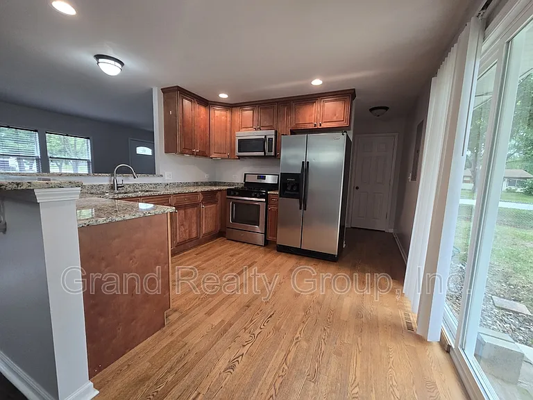 18660 Pamela Pl — Photo 4
