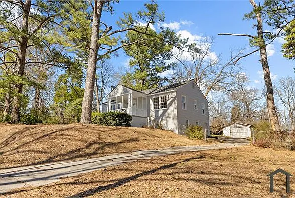 4 bed, 1212 sqft, $1,495 — Photo 2
