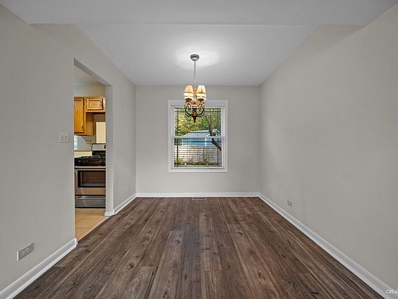 5th image of 1474 Farrington Ln