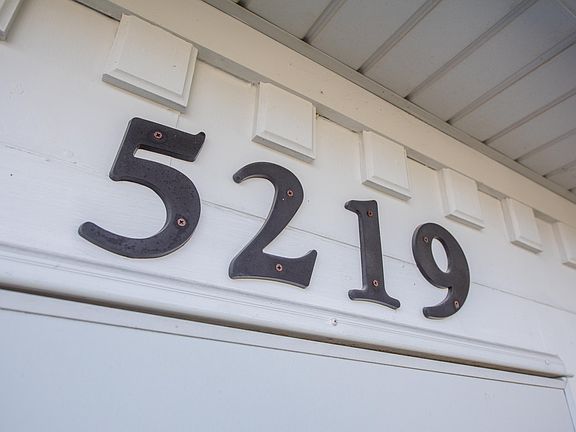 4th image of 5219 Gillette Ave