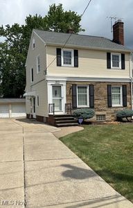 9012 W Moreland Rd, Parma, OH, 44129