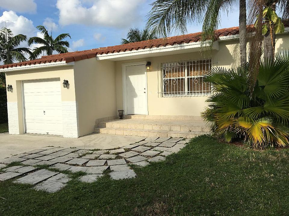 2nd image of 5521 SW 1st St