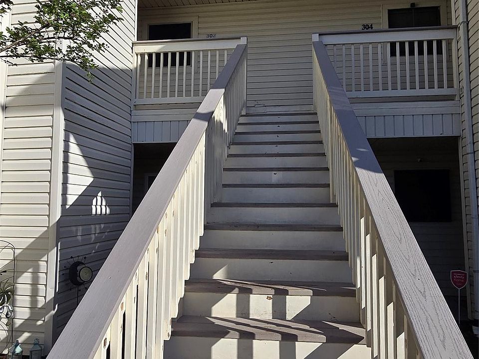 1st image of 7600 Emmett F Lowry Expy APT 304