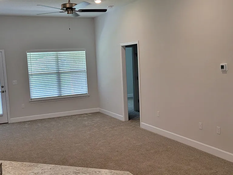 20 Rivertown Rd — Photo 12