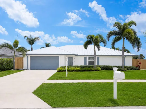 30 Chestnut Trail, Tequesta, FL 33469