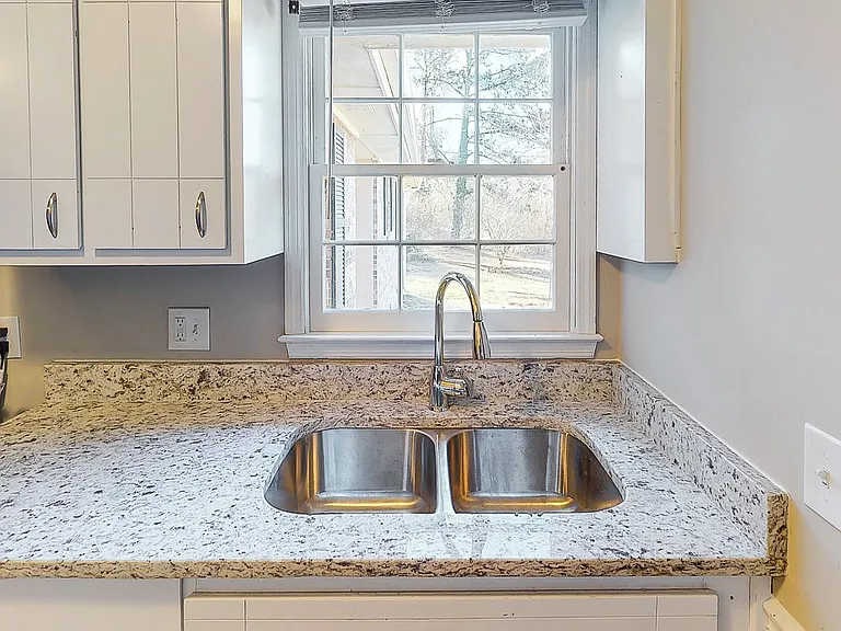 Turner Valley Cir SW — Photo 6