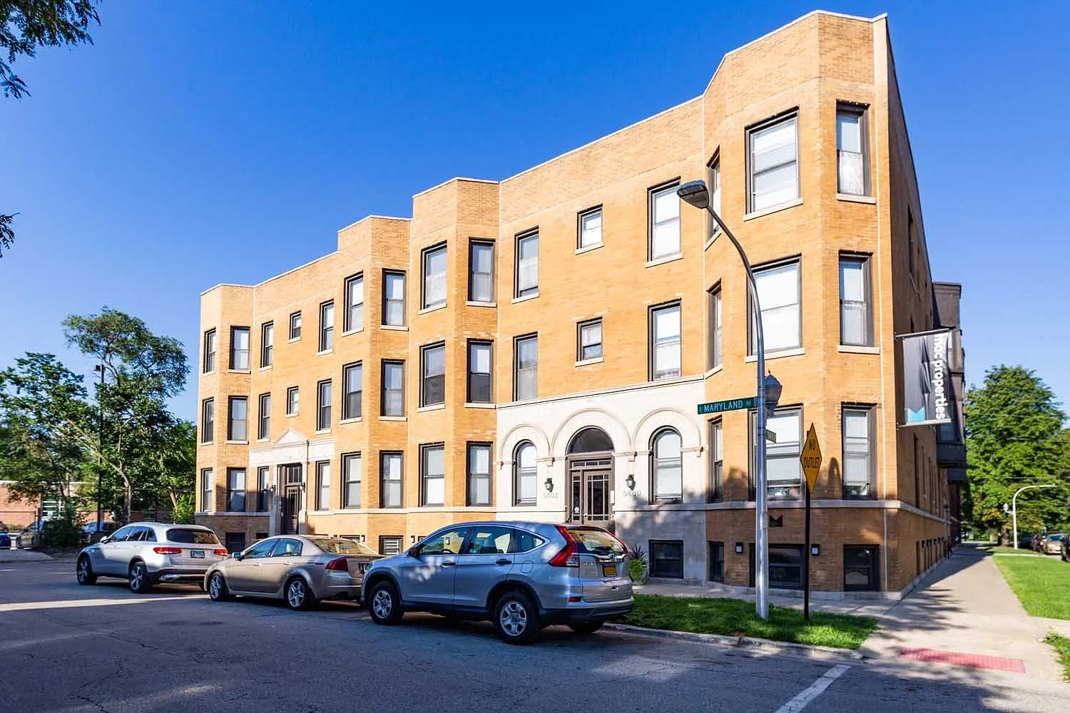 5400-5406 S. Maryland Avenue — Photo 4