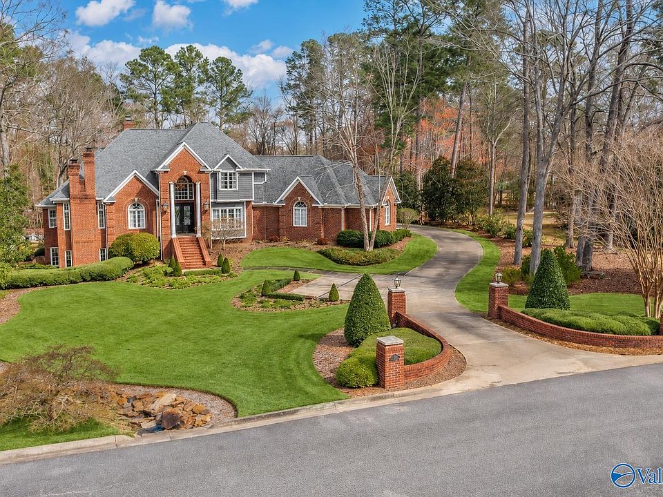 1st image of 534 River Ridge Rd