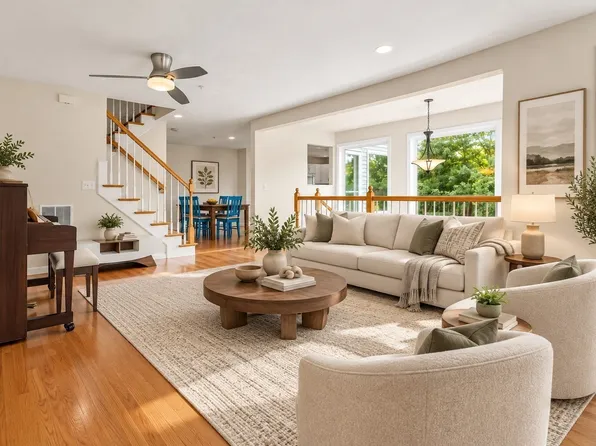 261 America Blvd Unit 261, Ashland, MA 01721
