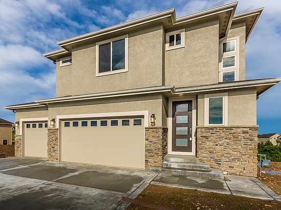 2nd image of 1121 Lochenshire Cir