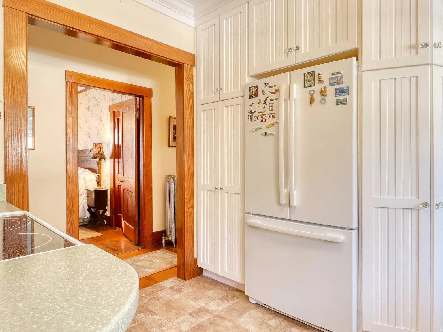3 bed, 2196 sqft, $3,200 — Photo 4
