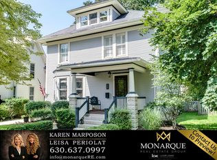 137 Center St, Naperville, IL 60540