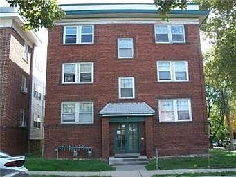 1st image of 1123 W 40th St