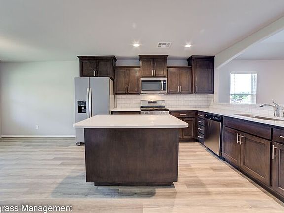 5th image of 31939 E 61st Pl S