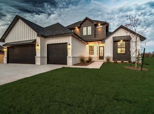 10716 Swift Cir, Yukon, OK 73099