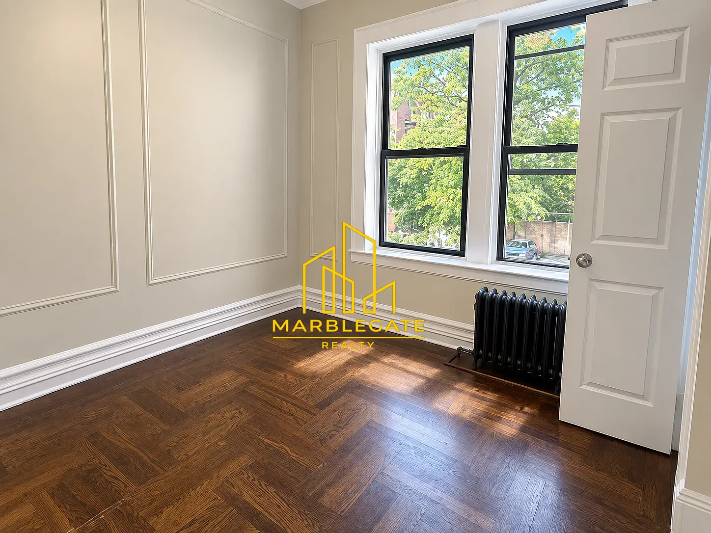 2 bed, 850 sqft, $1,800 — Photo 3