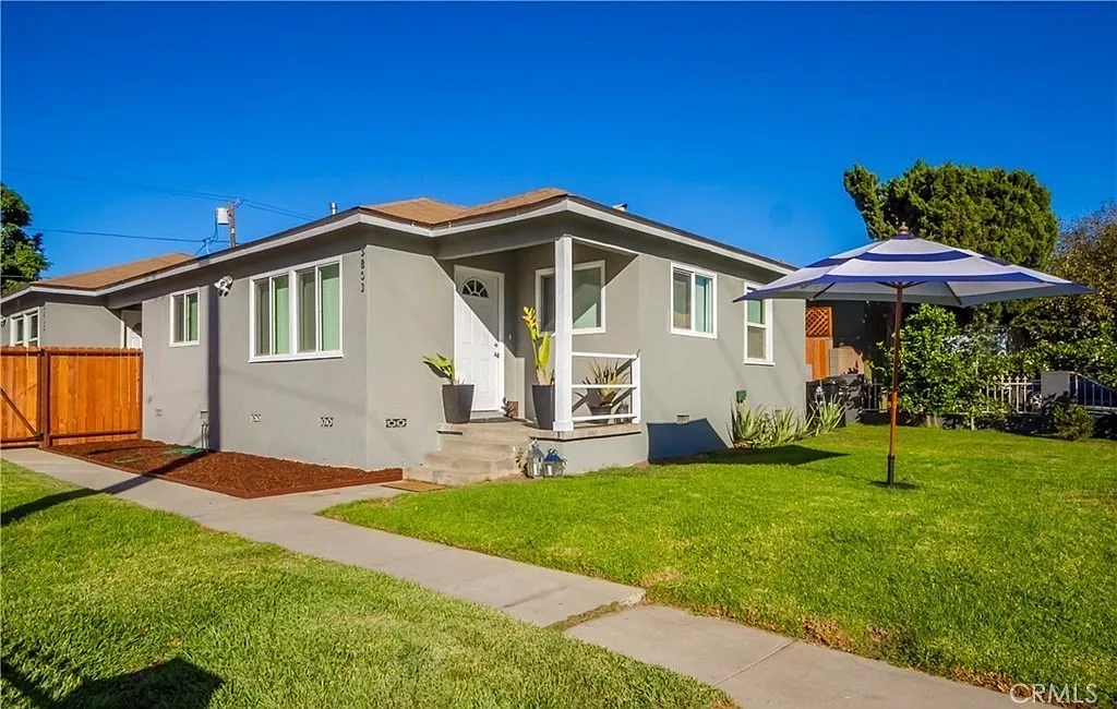 2 bed, 846 sqft, $2,800 — Photo 1