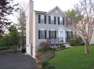 4665 Whipplewood Ct, Roanoke, VA 24018