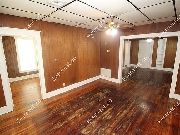 2nd image of 1111 E McLeod Ave
