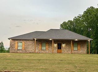 342 Pine Grove Rd, Fulton, MS 38843