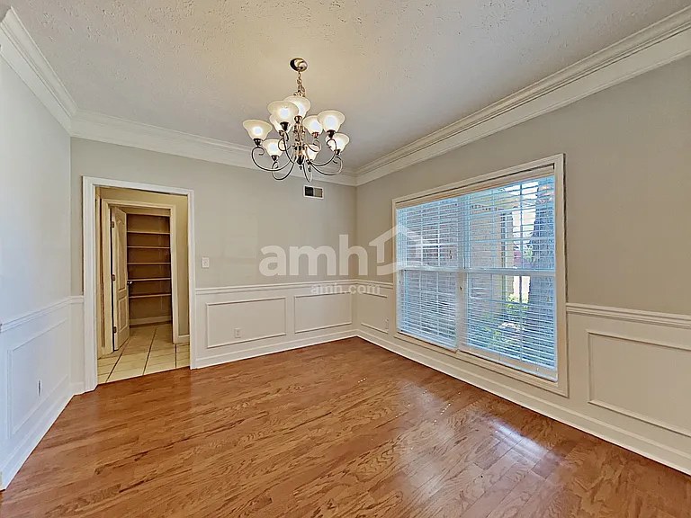 4662 Forsman Ct — Photo 9