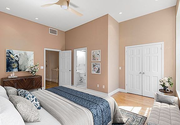 4th image of 46 W 130th St