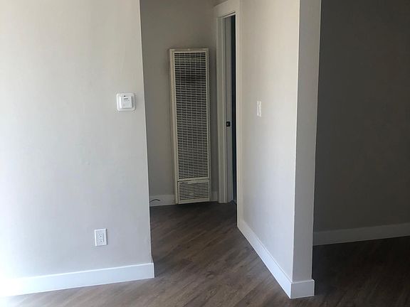 2nd image of 1830 N Kingsley Dr APT 202