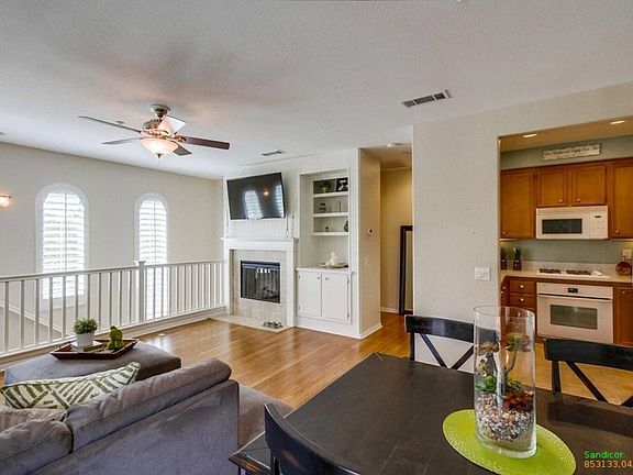 5th image of 13345 Calle Del Campo Unit 4