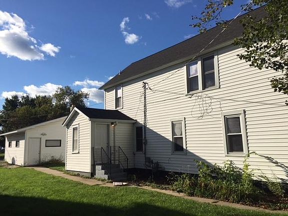 2nd image of 411 21st Ave N