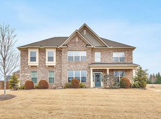 239 Scotts Bluff Dr, Simpsonville, SC 29681