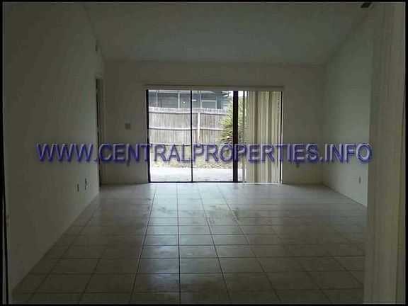 4th image of 1024 Beckstrom Dr
