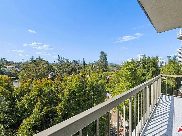 10747 Wilshire Blvd #708 — Photo 11