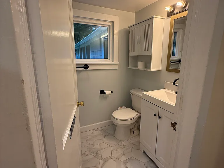 205 Mountain Rd — Photo 9