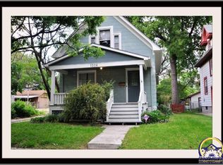 1526 SW 16th St, Topeka, KS 66604