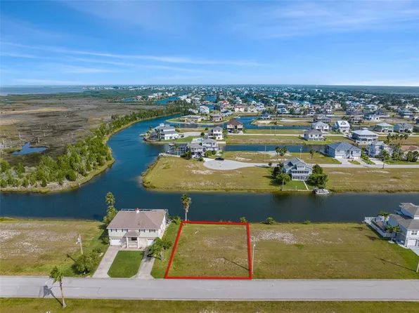 3391 Croaker Dr #26, Spring Hill, FL 34607