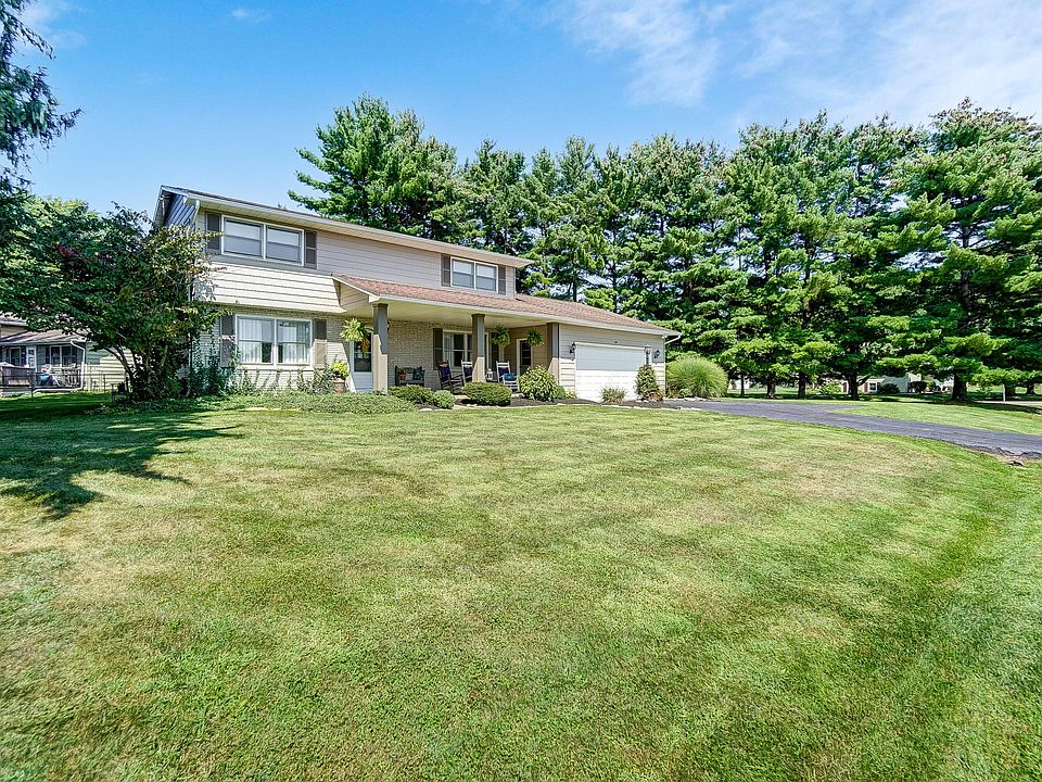 1st image of 182 Brenton Dr