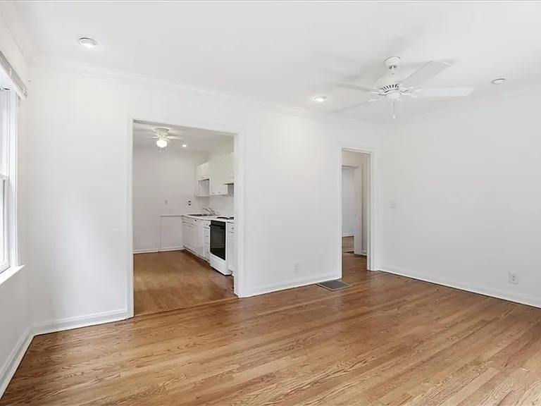 1464 Hawthorne Ave NW — Photo 6
