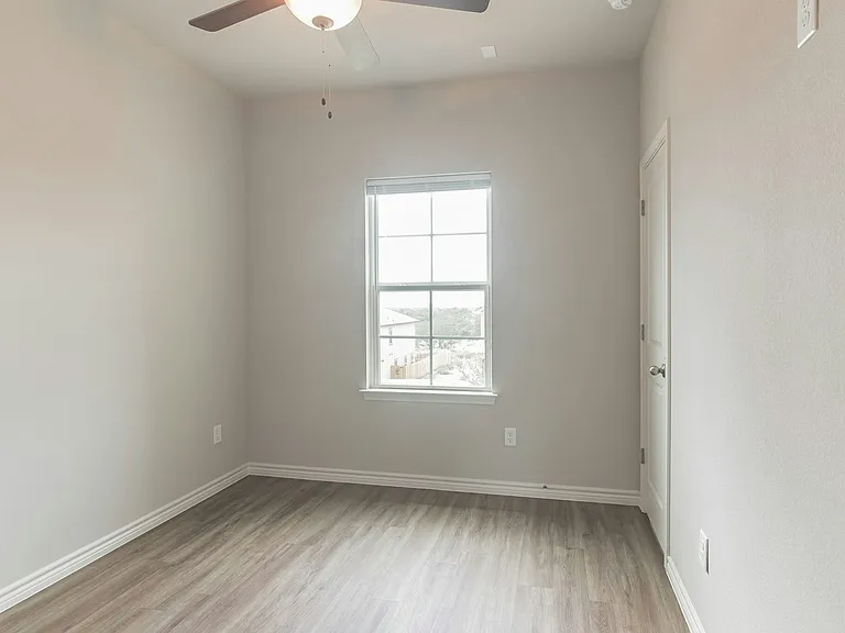 125 Peruna Dr — Photo 21