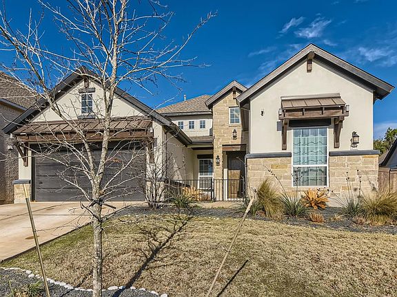 2nd image of 265 Encanto Pl