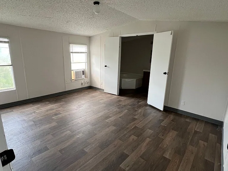 3219 Slash Pine Rd #5 — Photo 7