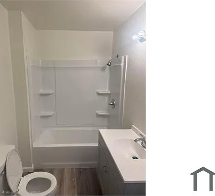 2 bed, 864 sqft, $1,100 — Photo 3