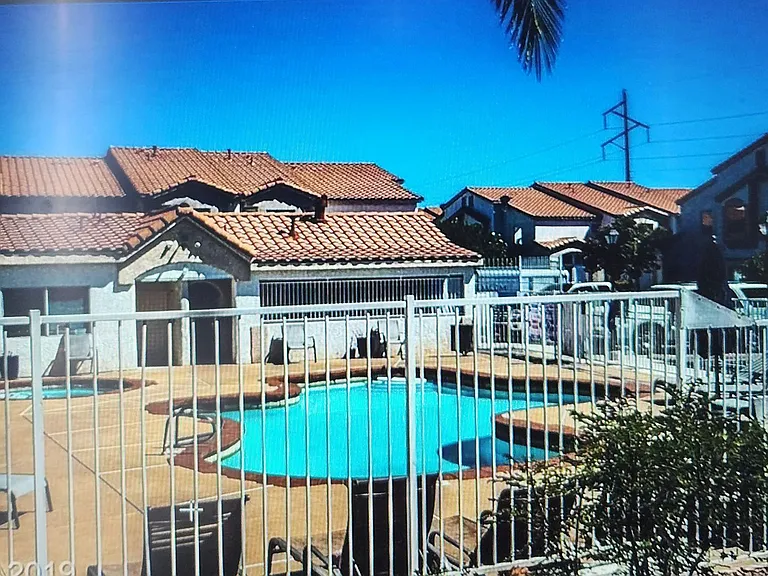 6920 Coral Rock Dr — Photo 17
