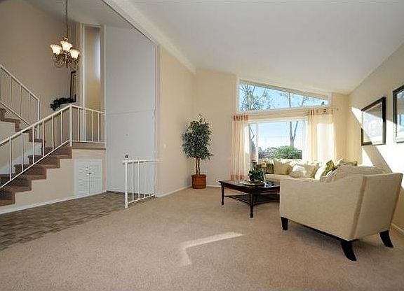 4th image of 6223 Radcliffe Dr