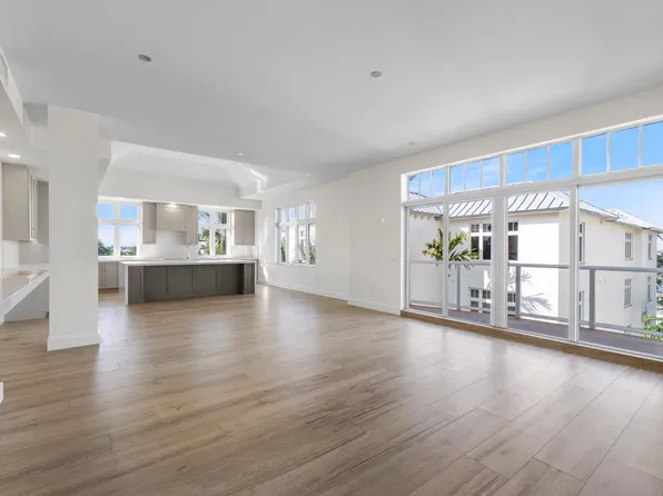 184 Lake Drive #5302, Palm Beach Shores, FL 33404