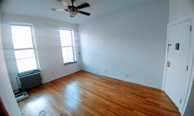 Rented by Frank Galeano Licensed Real Estate Broker INC | media 2