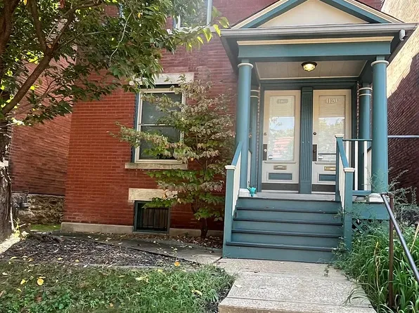 4120 Flad Ave, Saint Louis, MO 63110