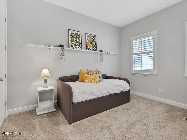 102 Seabrook Dr — Photo 40