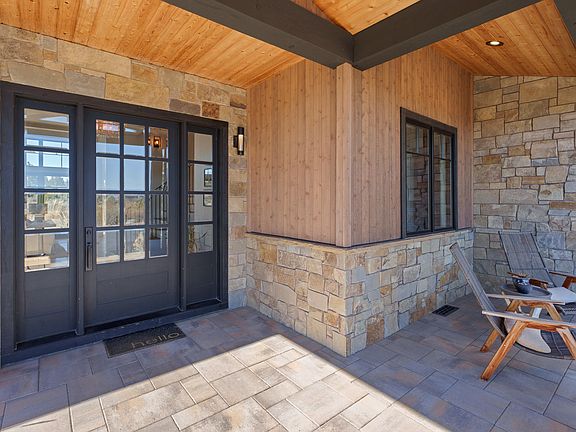 4th image of 19136 Cartwright Ct