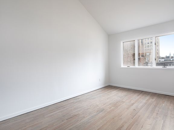 4th image of 74 Leonard St #B