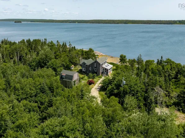 121 Pleasant Point Rd, Osborne Harbour, NS B0T 1L0